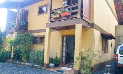 Casa à venda, 250 m² por R$ 890.000,00 - Panorama - Teresópolis/RJ