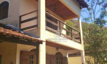 Casa à venda, 96 m² por R$ 600.000,00 - Vale Feliz - Teresópolis/RJ