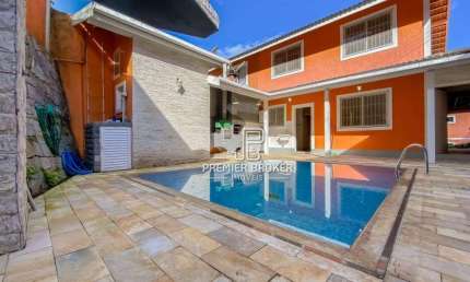 Casa à venda, 120 m² por R$ 670.000,00 - Granja Guarani - Teresópolis/RJ