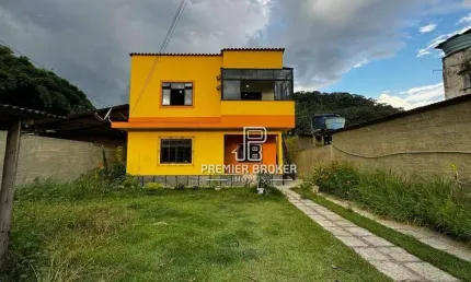 Casa à venda, 110 m² por R$ 460.000,00 - Pessegueiros - Teresópolis/RJ