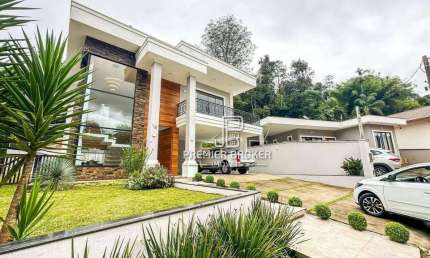 Casa à venda, 260 m² por R$ 1.450.000,00 - Parque do Imbui - Teresópolis/RJ