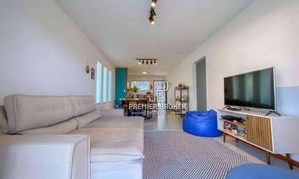 Casa com 3 dormitórios à venda, 102 m² por R$ 599.000,00 - Albuquerque - Teresópolis/RJ