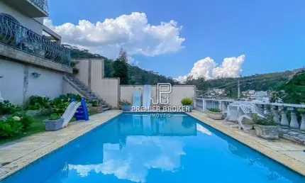Casa à venda, 146 m² por R$ 850.000,00 - Vale do Paraíso - Teresópolis/RJ