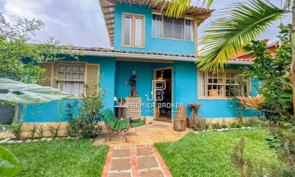 Casa à venda, 112 m² por R$ 680.000,00 - Albuquerque - Teresópolis/RJ