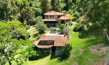 Casa à venda, 298 m² por R$ 2.250.000,00 - Albuquerque - Teresópolis/RJ