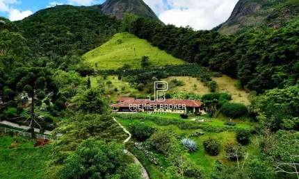 Sítio com 6 dormitórios à venda, 929000 m² por R$ 2.970.000,00 - Vargem Grande - Teresópolis/RJ