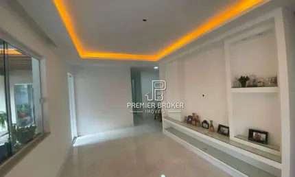Casa à venda, 264 m² por R$ 740.000,00 - Albuquerque - Teresópolis/RJ