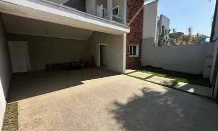 Casa com 3 quartos à venda na Rua Fada Sayeg Sebe, Portal das Colinas, Guaratinguetá
