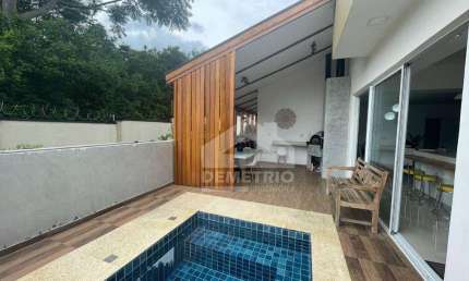Casa em condomínio fechado com 4 quartos para alugar na Estrada Municipal Itapecirica, Condomínio Quinta das Palmeiras, Taubaté