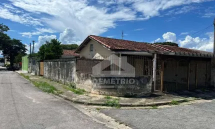 Casa com 3 dormitórios à venda por R$ 270.000,00 - Parque Jaraguá - Taubaté/SP