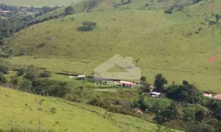 Chácara / sítio à venda na Rua Therezinha de Jesus Pereira, Registro, Taubaté