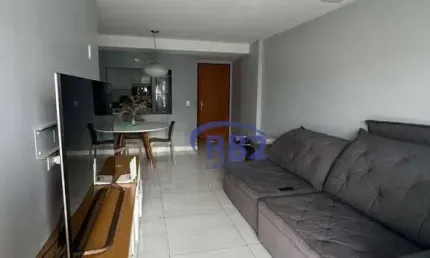 Apartamento de 2 quartos em prédio com lazer completo por R$740.000,00