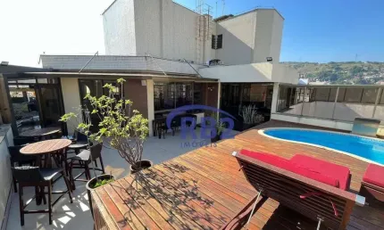 Cobertura duplex com 4 quartos sendo 2 suítes e 3 vagas