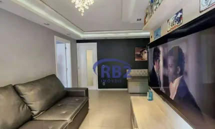 Apartamento de 2 quartos sendo 1 suíte com vaga de garagem