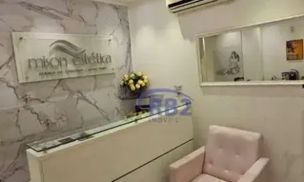 Sala Comercial área nobre em frente ao  Metrô Largo do Machado