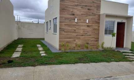 Casa em condomínio fechado com 2 quartos à venda na Avenida Mário Ventura, Nova Esperança, Feira de Santana