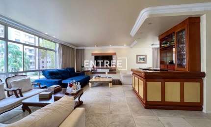 Apartamento 4 Quartos (sendo 2 Suítes) e 2 Vagas - Centro