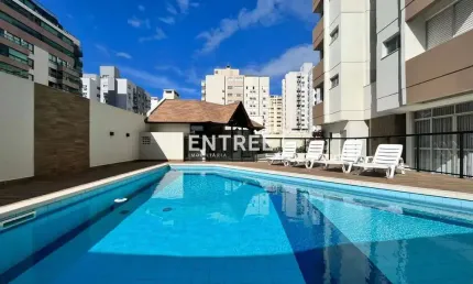 Apartamento 3 Quartos (sendo 1 Suíte) e  2 Vagas - Centro