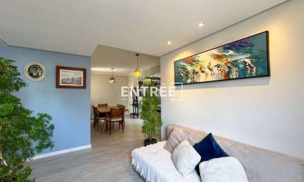 Apartamento 2 Quartos (sendo 1 Suíte com Closet) e 1 Vaga livre - Centro