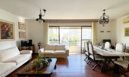 Cobertura 3 Quartos (sendo 1 Suíte) e 2 Vagas - Centro