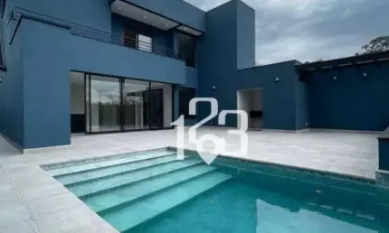Casa com 4 dormitórios à venda, 389 m² por R$ 3.680.000,00 - Condomínio Portal de Bragança - Bragança Paulista/SP