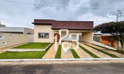 Casa com 3 dormitórios para alugar, 300 m² por R$ 7.000/mês - Condomínio Jardim Flamboyan - Bragança Paulista/SP