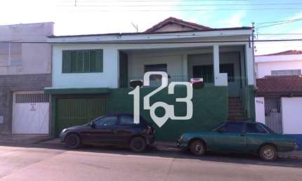 Casa com 4 dormitórios à venda, 270 m² por R$ 450.000 - Parque Brasil - Bragança Paulista/SP