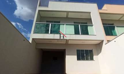 Casa com 3 quartos à venda no Jardim Bandeirantes, Londrina  por R$ 580.000