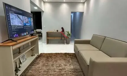 Casa com 3 quartos à venda no Jardim Montecatini, Londrina  por R$ 380.000