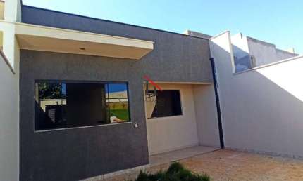 Casa com 2 quartos à venda no Jardim Moema, Londrina  por R$ 265.000