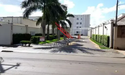 Apartamento com 2 quartos à venda no Jardim Jóquei Club, Londrina  por R$ 195.000