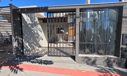 Casa com 3 quartos à venda no Jardim São Paulo II, Londrina  por R$ 350.000