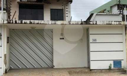 Casa com 4 quartos à venda em Cidade Dos Funcionários - CE