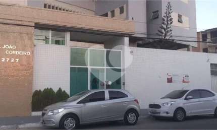 Apartamento com 3 quartos à venda em Joaquim Távora - CE