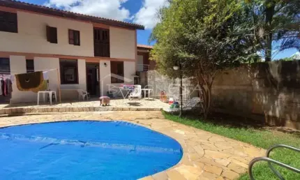 Casa com 3 quartos à venda na rua mata da tijuca, 000, bosque de barão geraldo, campinas, 257 m2 por r$ 800.000