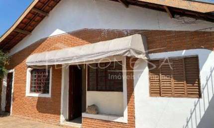 Casa com 4 quartos à venda na Rua dos Guainumbis, 000, Vila Costa e Silva, Campinas, 200 m2 por R$ 550.000