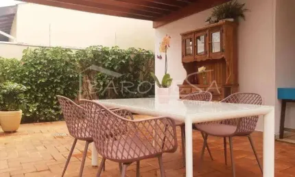Casa em condomínio fechado com 3 quartos à venda na rua tsuruyo namba, 94, residencial terras do barão, campinas, 128 m2 por r$ 943.000