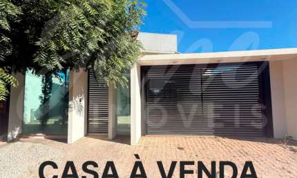 Casa com 3 quartos à venda na Rua Castro Alves, Centro, Luís Eduardo Magalhães