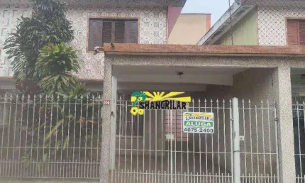 Sobrado com 3 dormitórios para alugar, 150 m² por R$ 2.815,12/mês - Vila dos Campeões - Diadema/SP