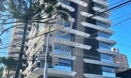 Luxuoso apartamento de 3 dormitorios no Bigorrilho, em frente a praca da espanha, em Curitiba.