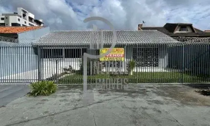 Casa com 3 quartos à venda na Rua Primeiro de Maio, 400, Centro, Pinhais