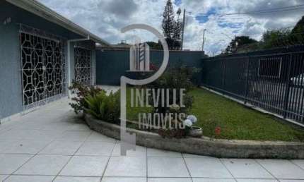 Casa com 3 quartos para alugar na Rua Primeiro de Maio, 400, Centro, Pinhais
