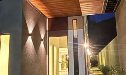 Casa para Venda em Eusébio, Guaribas, 4 dormitórios, 3 suítes, 4 banheiros, 3 vagas