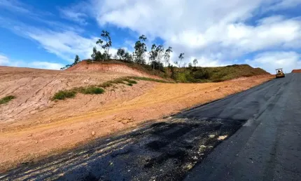 Terreno à venda no Jardins, Santana do Paraíso 
