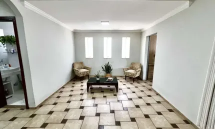 Casa para venda em ipatinga, ideal, 3 dormitórios, 1 suíte, 1 banheiro, 1 vaga