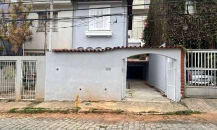 Casa com 2 quartos para alugar na Rua Professor Rubião Meira, Pinheiros, São Paulo