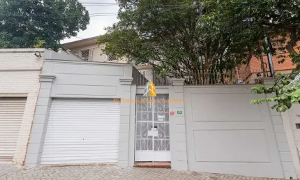 Casa com 6 quartos à venda na Rua Itápolis, Pacaembu, São Paulo