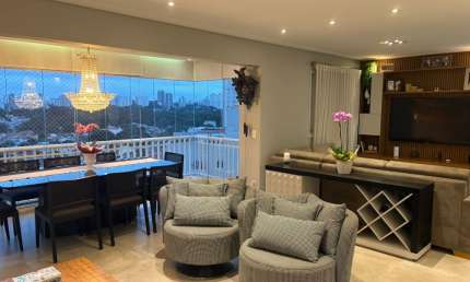 Apartamento na Granja Julieta- Alto padrão de decoração,  Condomínio com lazer completo e único
