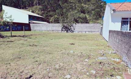 Terreno em condomínio fechado à venda na Fazenda da Armação, Governador Celso Ramos 