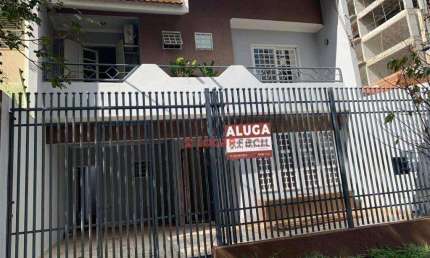 Casa com 3 quartos para alugar na Rua Vidal de Negreiros, 849, Zona 03, Maringá